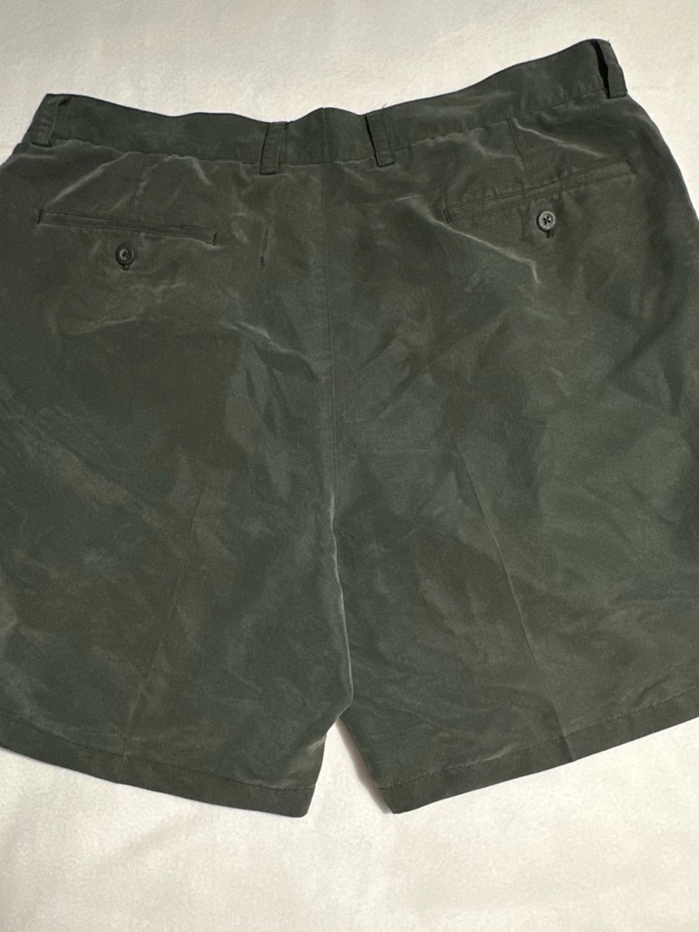 Arnold Palmer Men's Golf Pleated Athletic Shorts — Dark Green - Picture 3 of 3